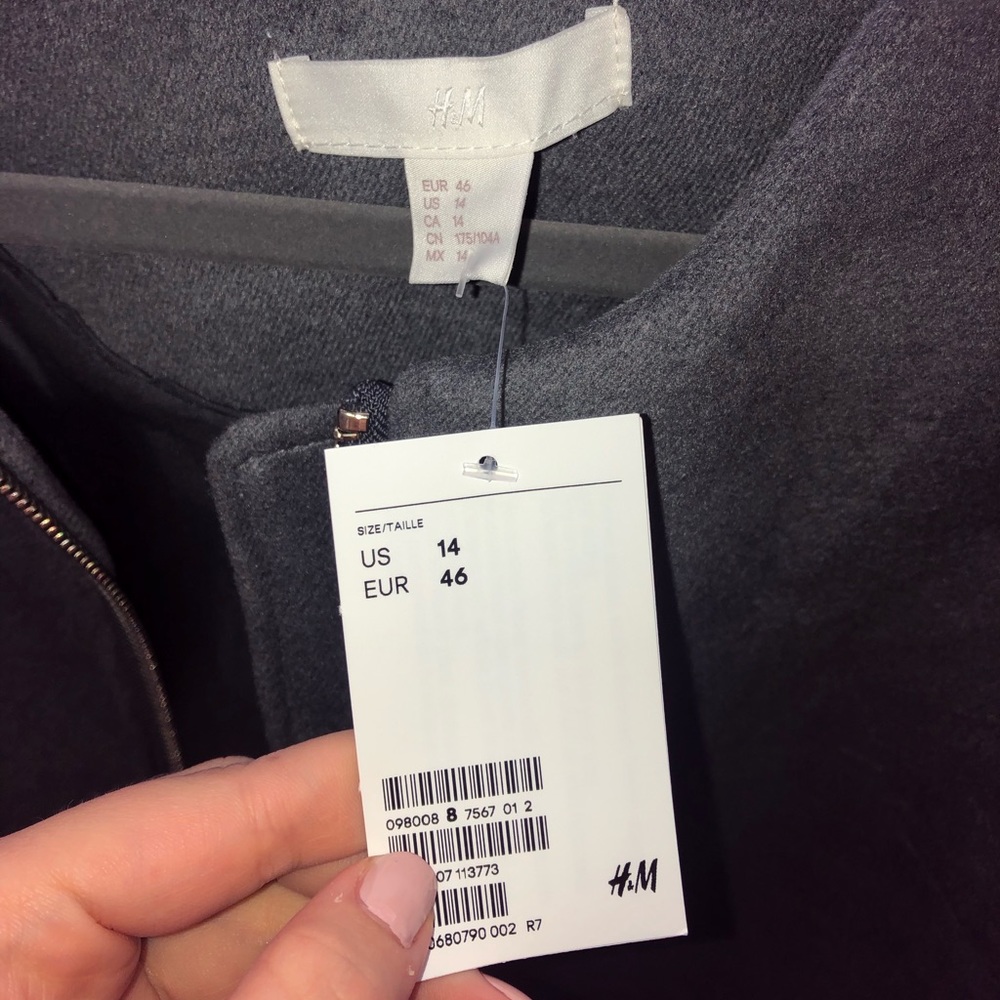 Gray coat - Picture 3 of 5